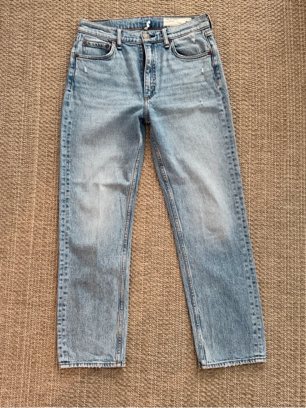 Rag & Bone Light Wash Straight Leg Jeans – Size 28